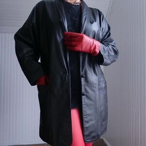 Dead chic vintage 90s black leather longline blazer‎